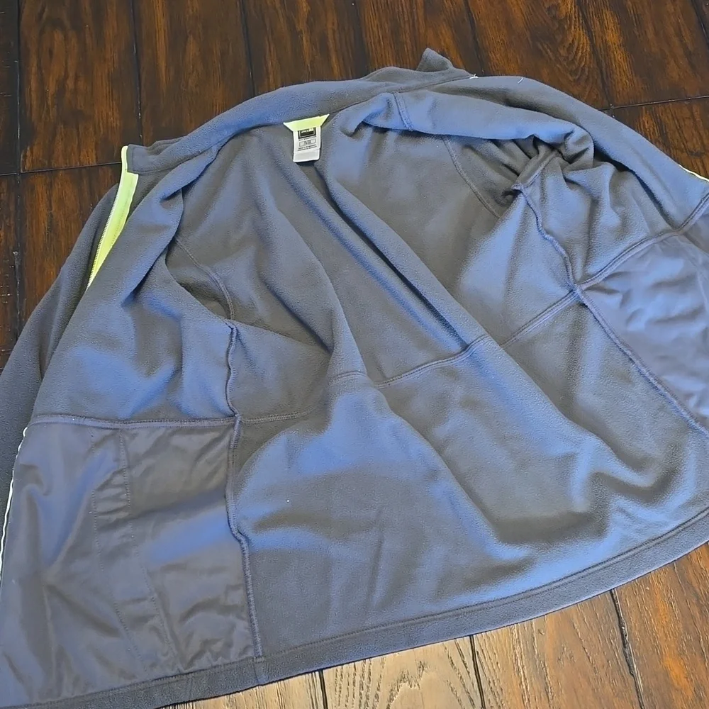 The North Face Blue/Grey Jacket, Boys Size Extra Large, Great Condition
